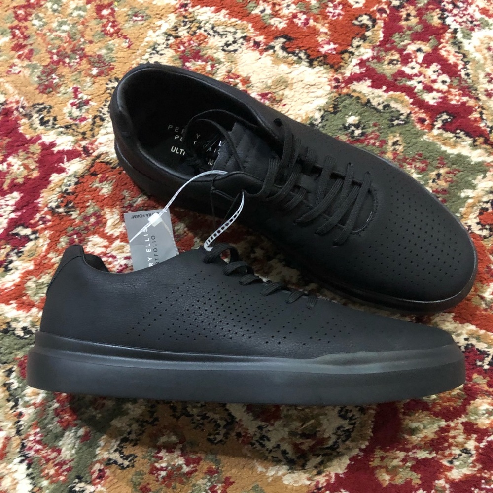 Perry Ellis shoes for men’s size 11